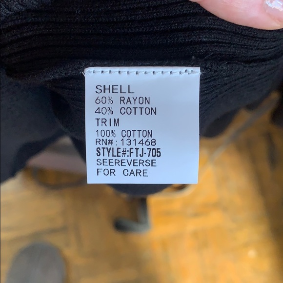 Sweater Top Bell Sleeves Black Large - Picture 4 of 4